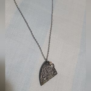 💚10 for $10💚 Bundle and save Pendant Necklace